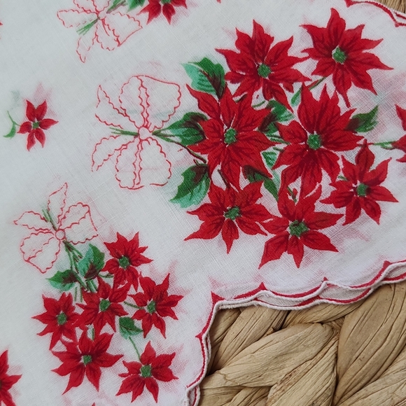 Vintage Handkerchiefs Set - Picture 2 of 7